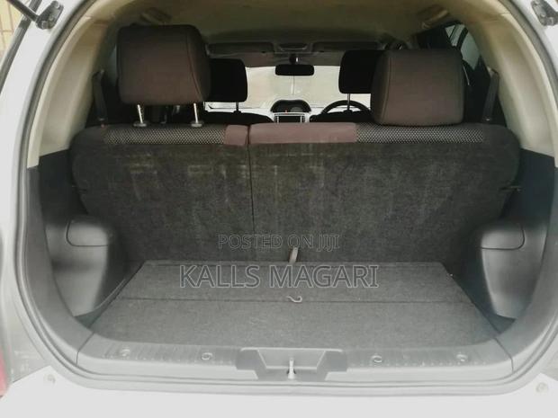 Toyota IST 2003 Silver