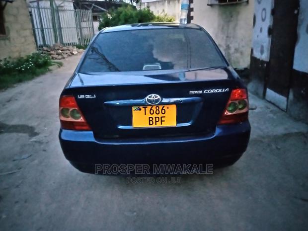 Toyota Corolla 2005 Blue