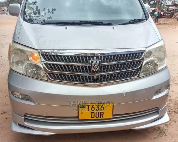 Toyota Alphard 2002 Silver