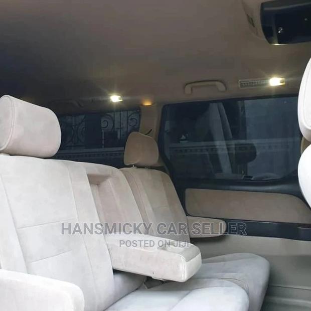 Toyota Alphard 2003 Silver