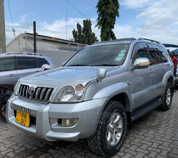 Toyota Land Cruiser Prado 2006 Silver
