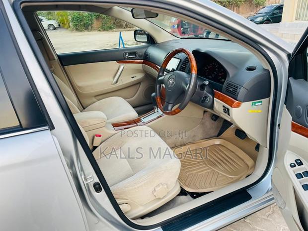 Toyota Premio 2006 Silver
