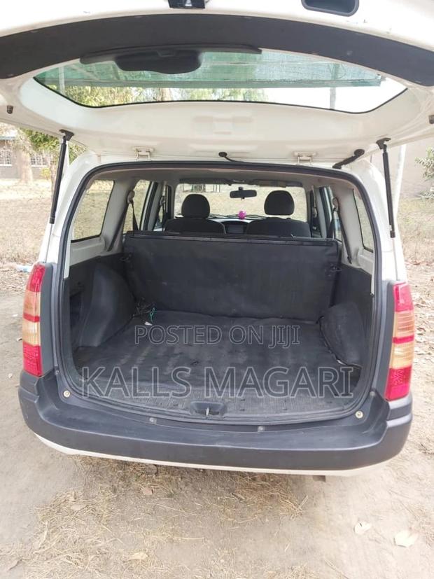 Toyota Succeed 2009 White