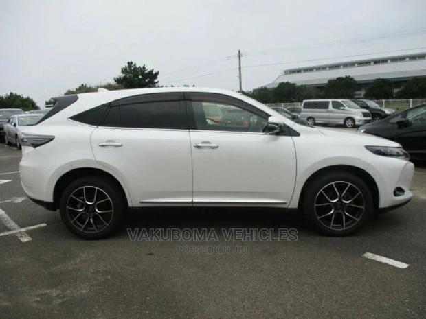 Toyota Harrier 2014 White