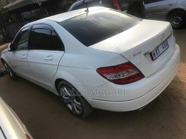 Mercedes-Benz C200 2007 White