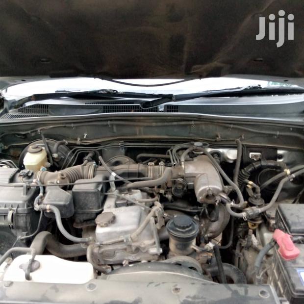 Toyota Land Cruiser Prado 2006 Gray