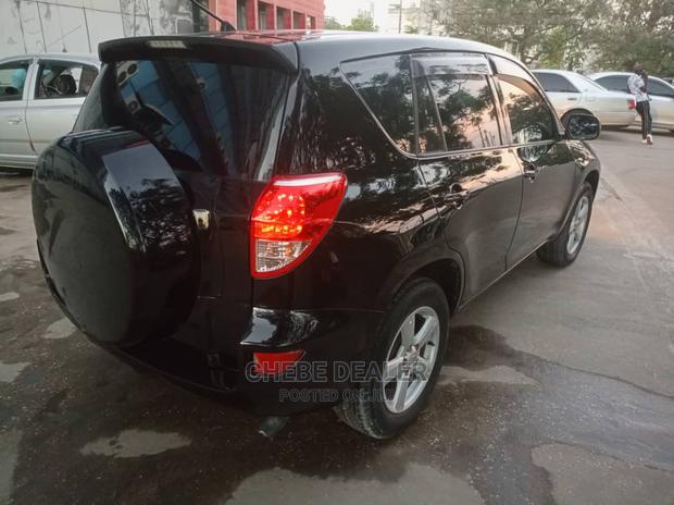 Toyota RAV4 2004 Black
