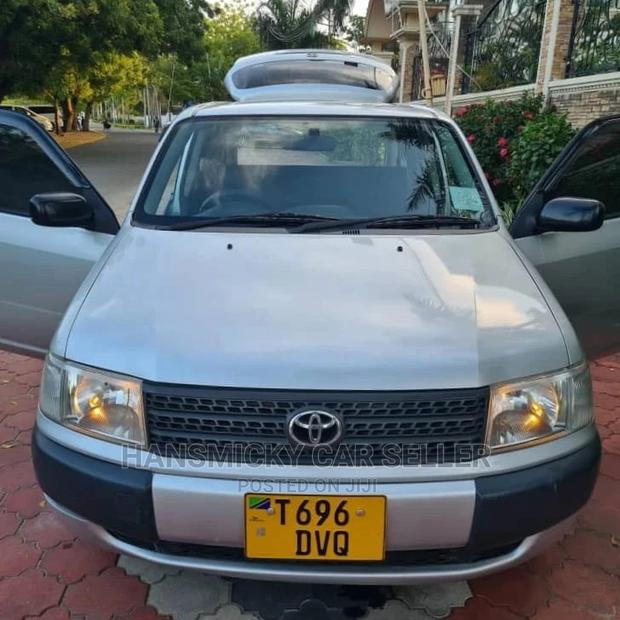 Toyota Probox 2006 Silver