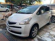 Toyota Ractis 2005 1.3 FWD White for sale