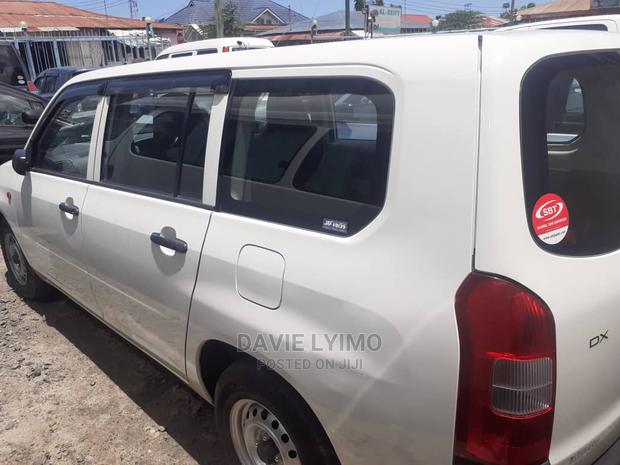 Toyota Probox 2006 White