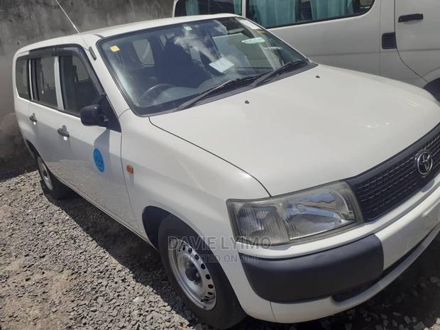 Toyota Probox 2006 White