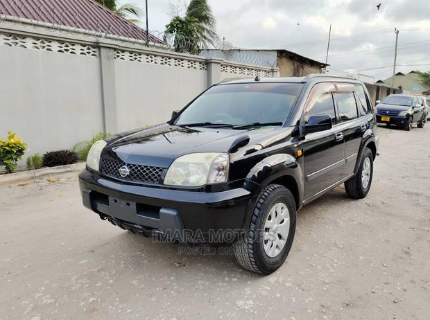 Nissan X-Trail 2004 Black