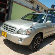 Toyota Kluger 2003 Silver for sale