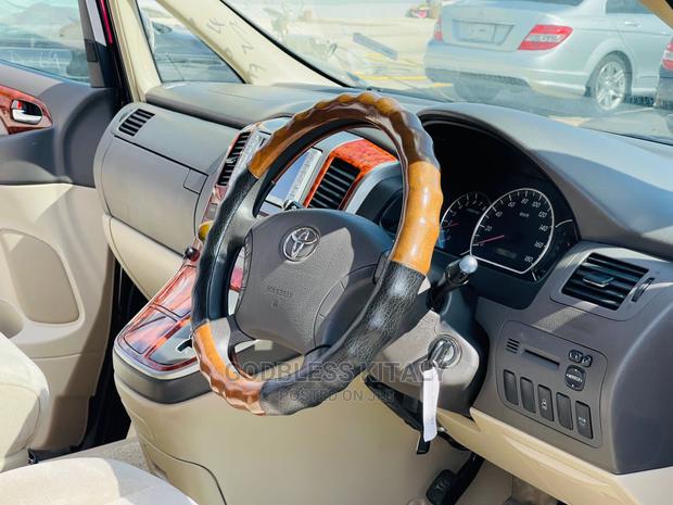 Toyota Alphard 2003 Gray
