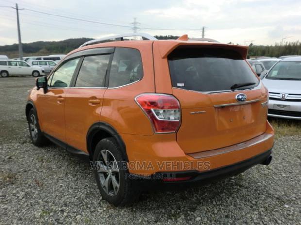 Subaru Forester 2015 Orange