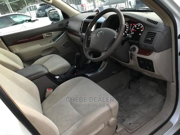 Toyota Land Cruiser 2010 4.0 V6 GX White