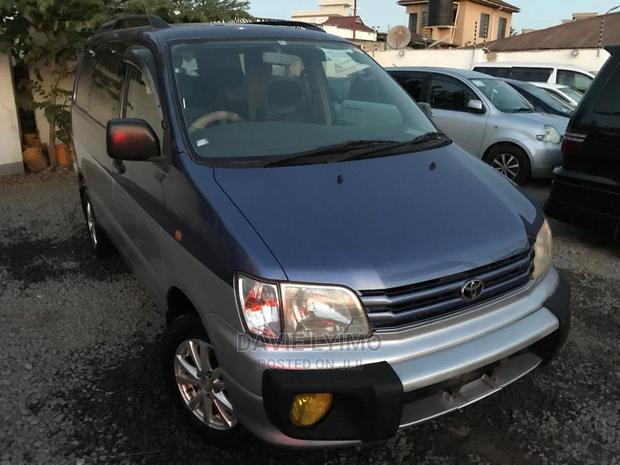 Toyota Fielder 1999 Blue