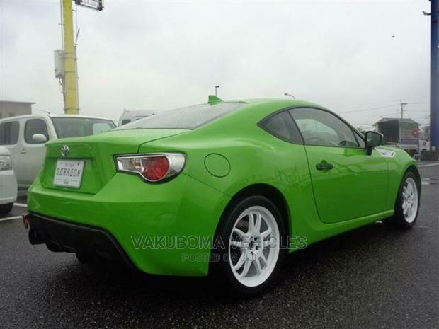 Toyota GT86 2015 Green