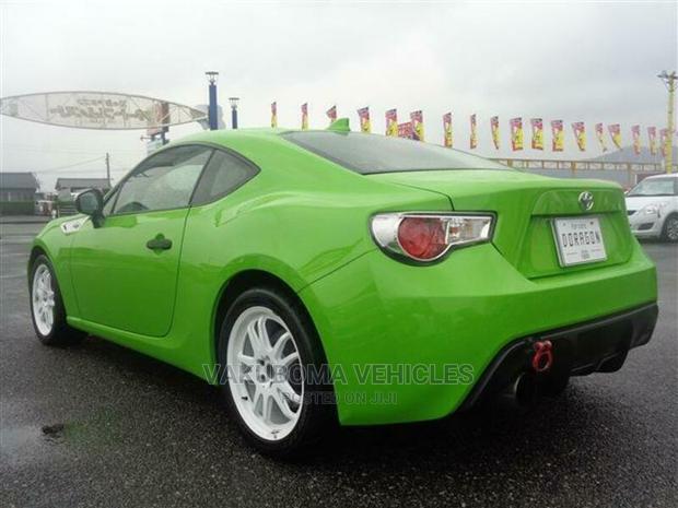 Toyota GT86 2015 Green