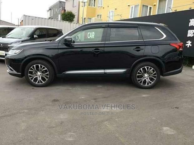 Mitsubishi Outlander 2015 Black