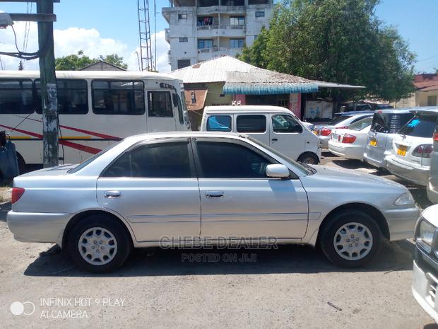Toyota Carina 2001 1.5 FWD Sedan Silver