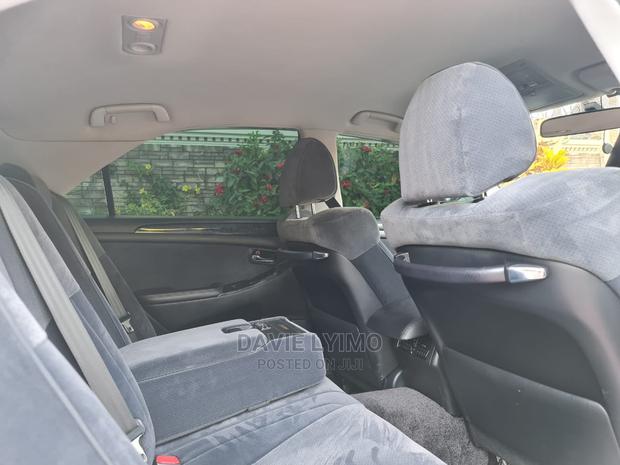 Toyota Crown 2003 Pearl