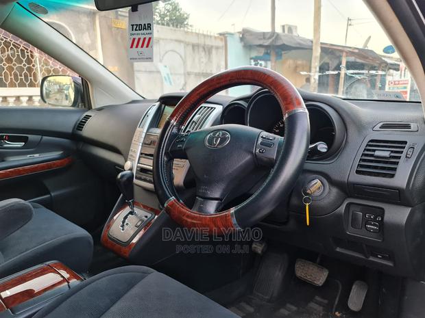 Toyota Harrier 2006 Black