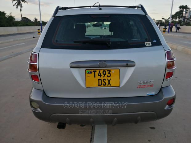 Toyota Voltz 2004 Silver