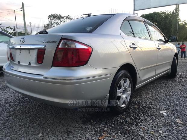 Toyota Premio 2004 Silver