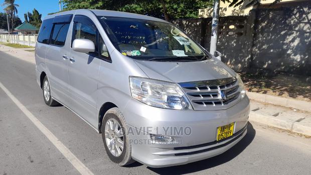 Toyota Alphard 2006 Silver