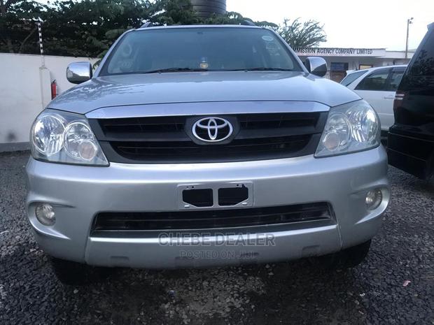 Toyota Fortuner 2008 2.5 D AWD Silver