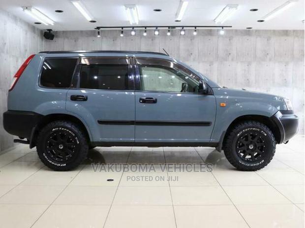 Nissan X-Trail 2001 Blue