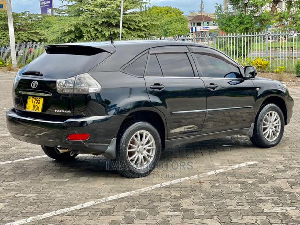 Toyota Harrier 2004 Black