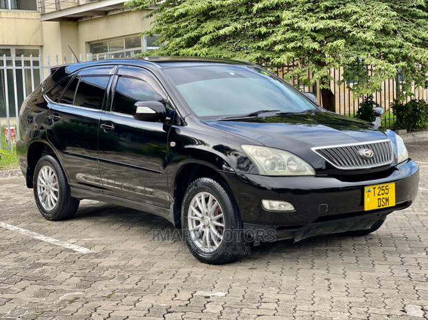 Toyota Harrier 2004 Black