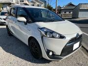 Toyota Sienta 2015 Pearl for sale