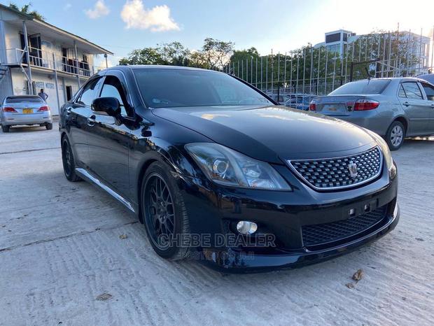 Toyota Crown 2008 Black