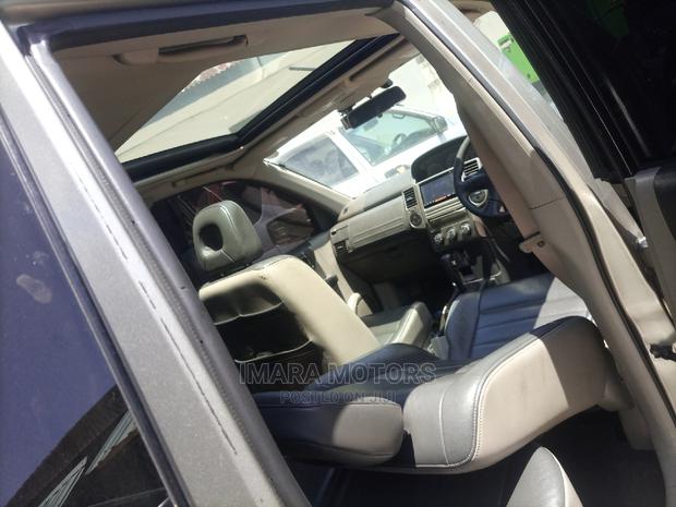 Nissan X-Trail 2005 Gray