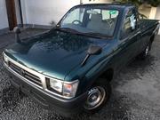 Toyota Hilux 2000 Green for sale