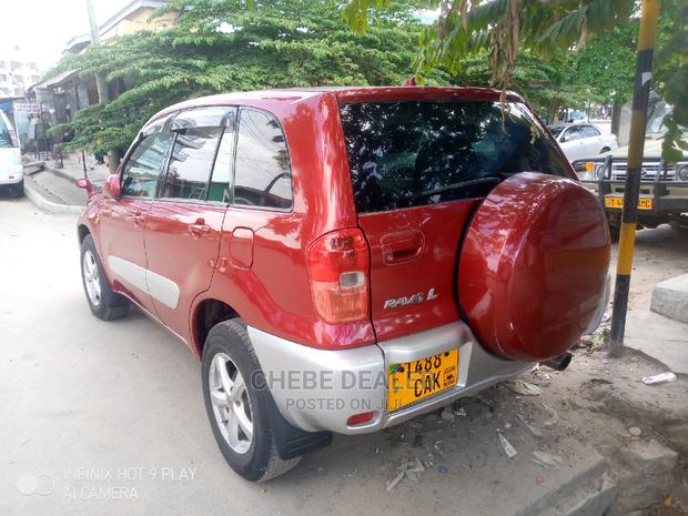 Toyota RAV4 2.0 4x4 2004 Red