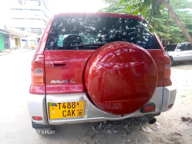 Toyota RAV4 2.0 4x4 2004 Red