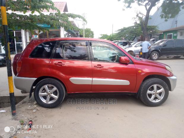 Toyota RAV4 2.0 4x4 2004 Red