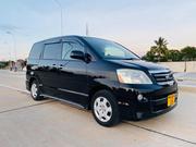 Toyota Noah 2006 Black for sale