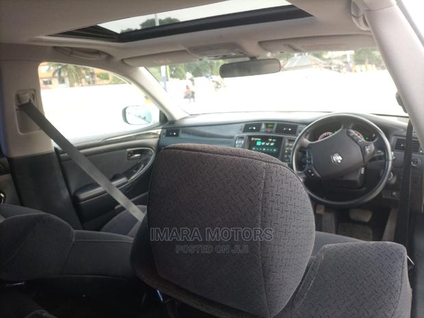 Toyota Crown 2007 White