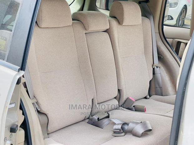 Toyota Raum 2004 Gray