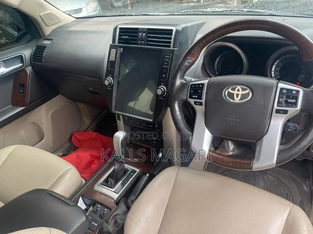 Toyota Land Cruiser Prado 2014 Black