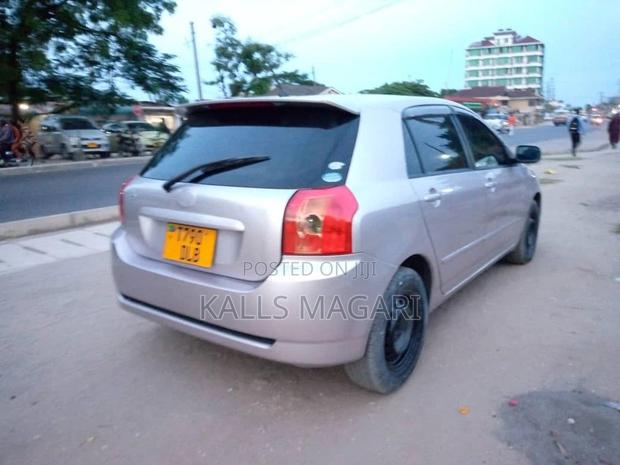 Toyota Allex 2003 Silver