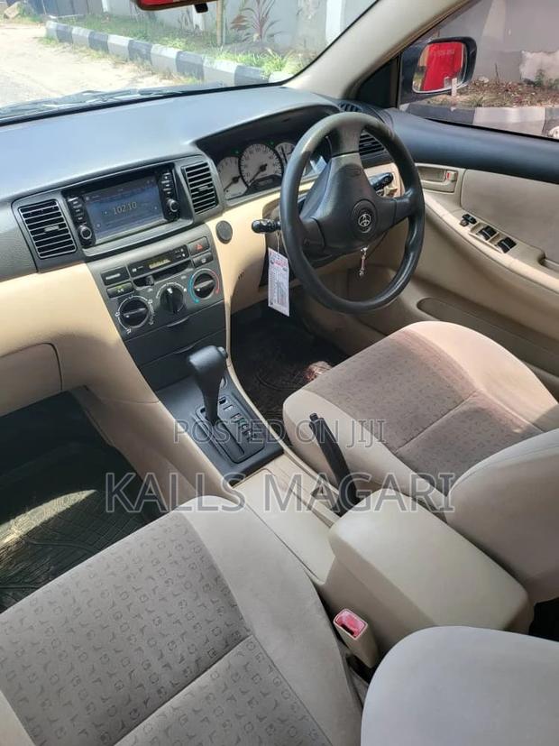 Toyota Corolla RunX 2004 Silver