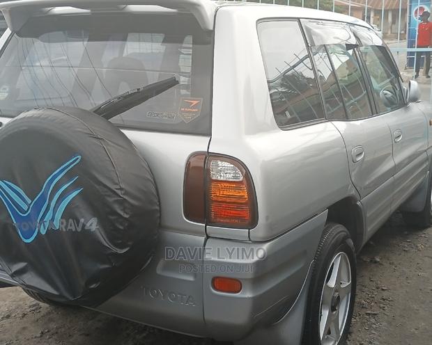Toyota RAV4 2000 Automatic Silver