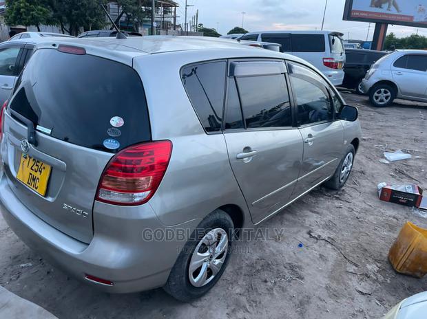 Toyota Corolla Spacio 2006 Silver