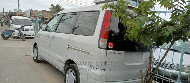Toyota Lite-Ace 1999 Pearl
